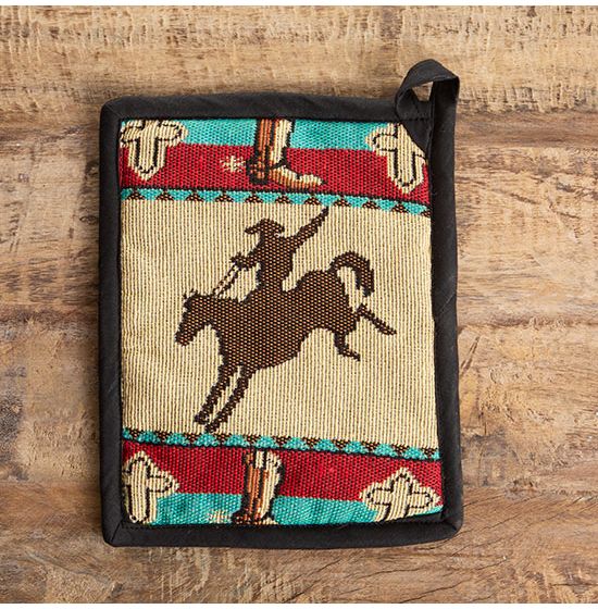 The Hunt Scene Oven Mitt Set – Stylish Equestrian