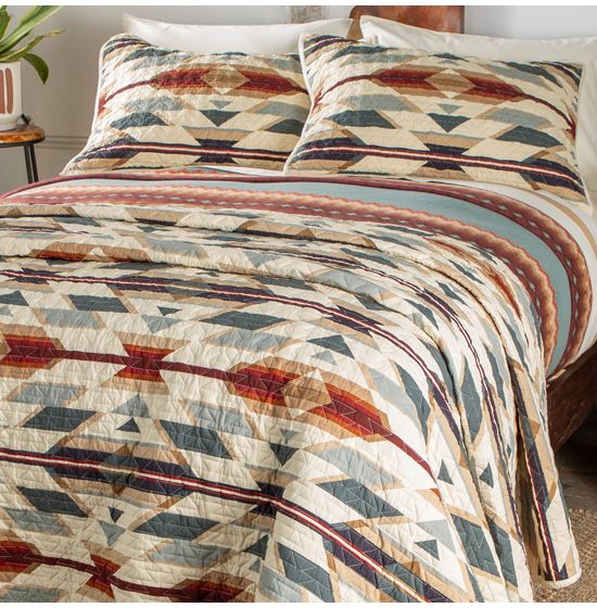 New Pendleton selling King Comforter Set