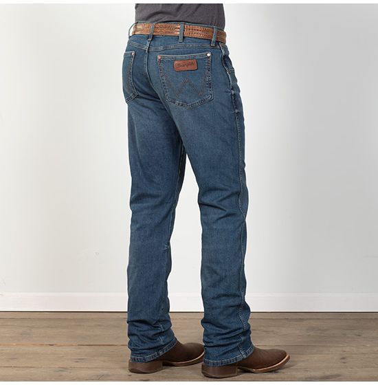 Wrangler retro straight on sale jeans