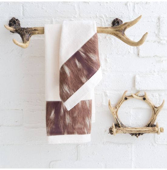 HiEnd Accents Antler Paper Towel Holder