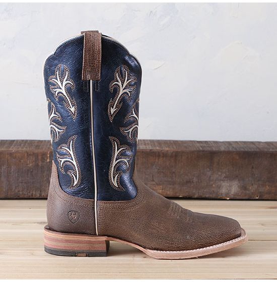 Rural king store ariat boots