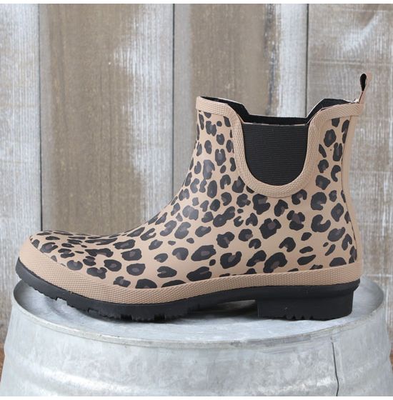 Short leopard rain clearance boots