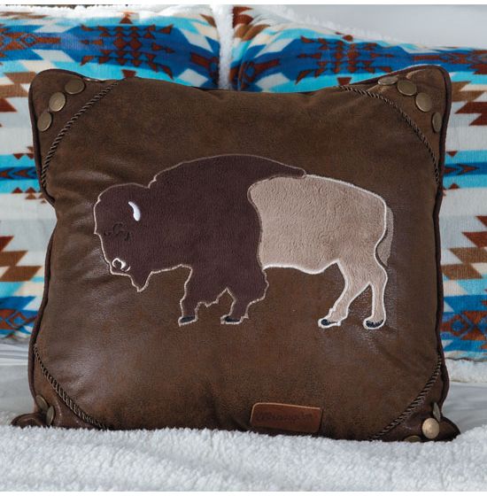 Buffalo Accent Throw Pillow Cover, Rustic Western Pillow Cover, Bison Accent  Pillow, Ranch Home Decor, Buffalo Watercolor Accent Pillow 