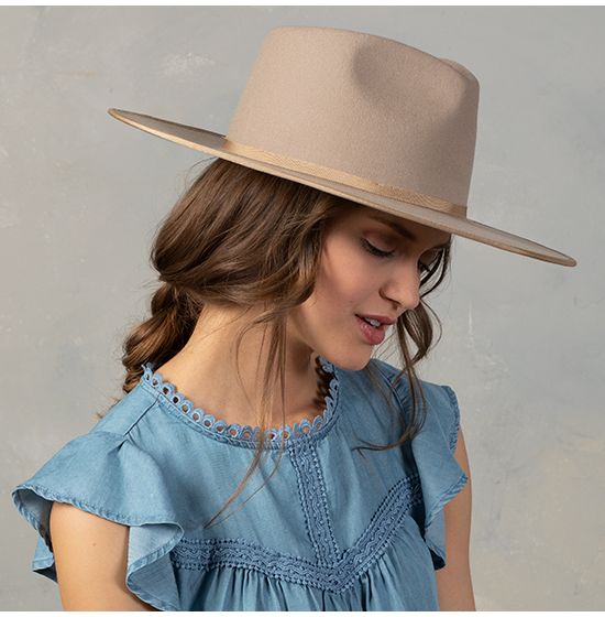 Wide Brim Felt Hat in Cream - Grace and Lace