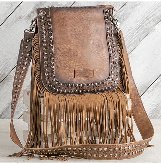 Luxury Designer Quilted Leather Crossbody Bag With Fringe, Flap, Magnetic  Snap, And Medium Chain Light Suede Shoulder Messenger Fashion Fringe Purse  From Luckbags, $221.61 | DHgate.Com