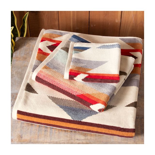 Pendleton Wyeth Trail Oversized Towel